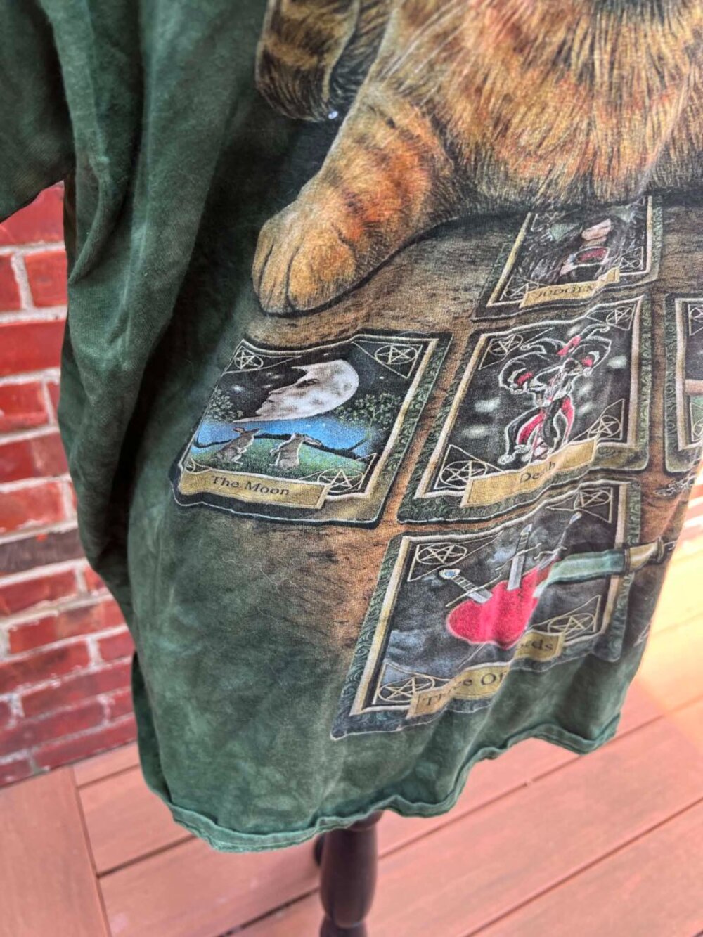 "The Reader" T-shirt by The Mountain Cat Reading Tarot Size L - Picture 3 of 11